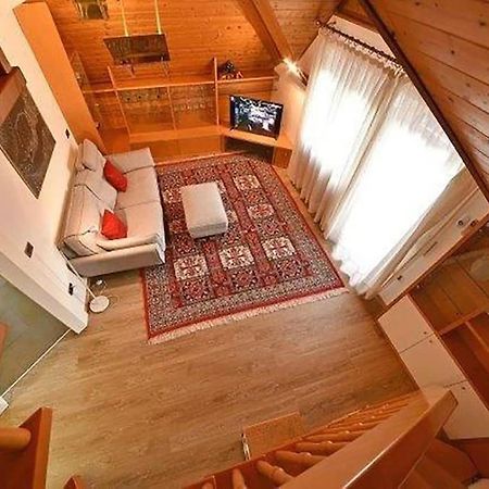 Penthouse In The Centre Apartment เมราโน ภายนอก รูปภาพ